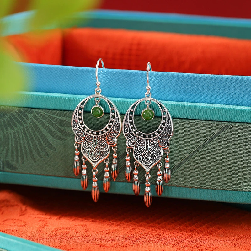 Retro pattern tassel earrings (with Natural Hetian Jade / Southern Red Agate)