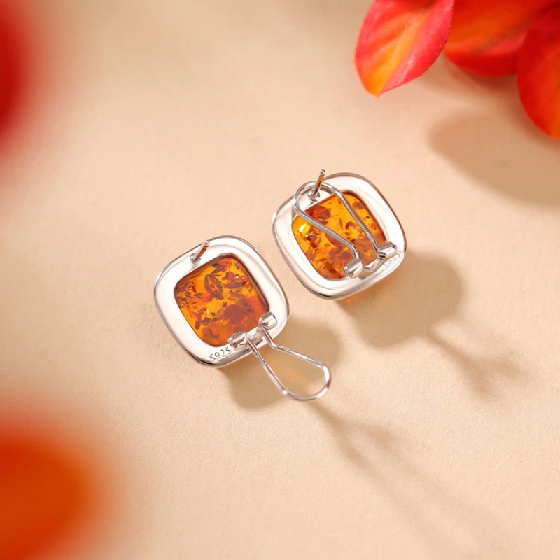 Flower Amber Retro Simple Design Square Stud Earrings with Clip-on Function (Sterling Silver)