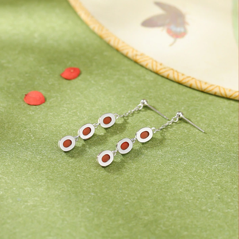 South Red Agate Egg-shaped Bead Tassel Silver Earrings