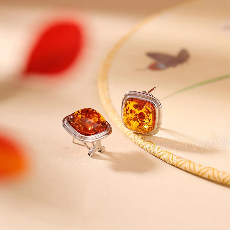 Flower Amber Retro Simple Design Square Stud Earrings with Clip-on Function (Sterling Silver)