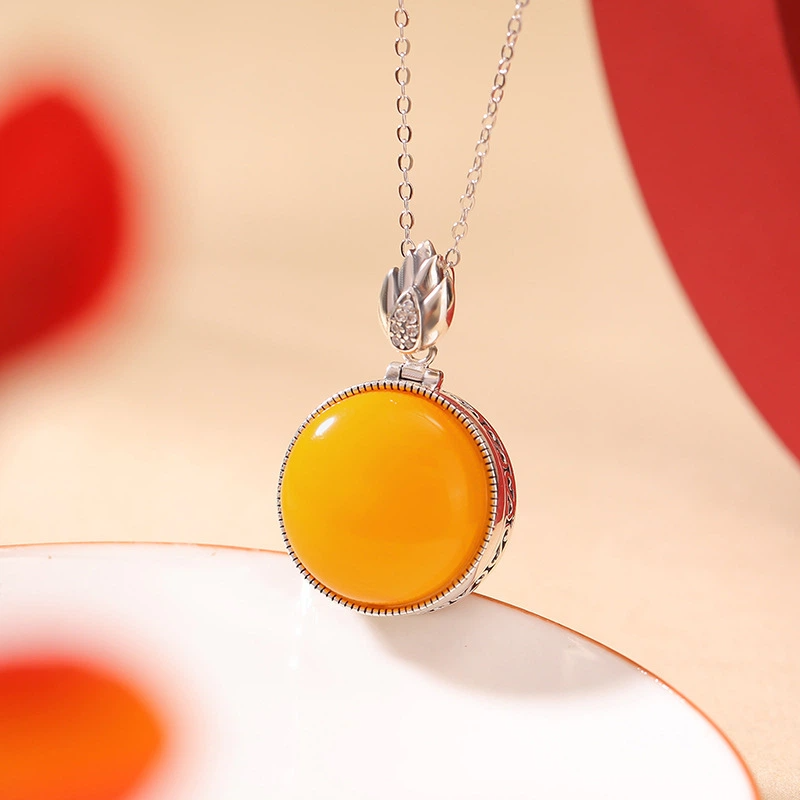 TerraDharma "Timeless Fortune & Resilient Growth" Hollowed-out Pendant Nacklace of Nature Amber / Blood Amber