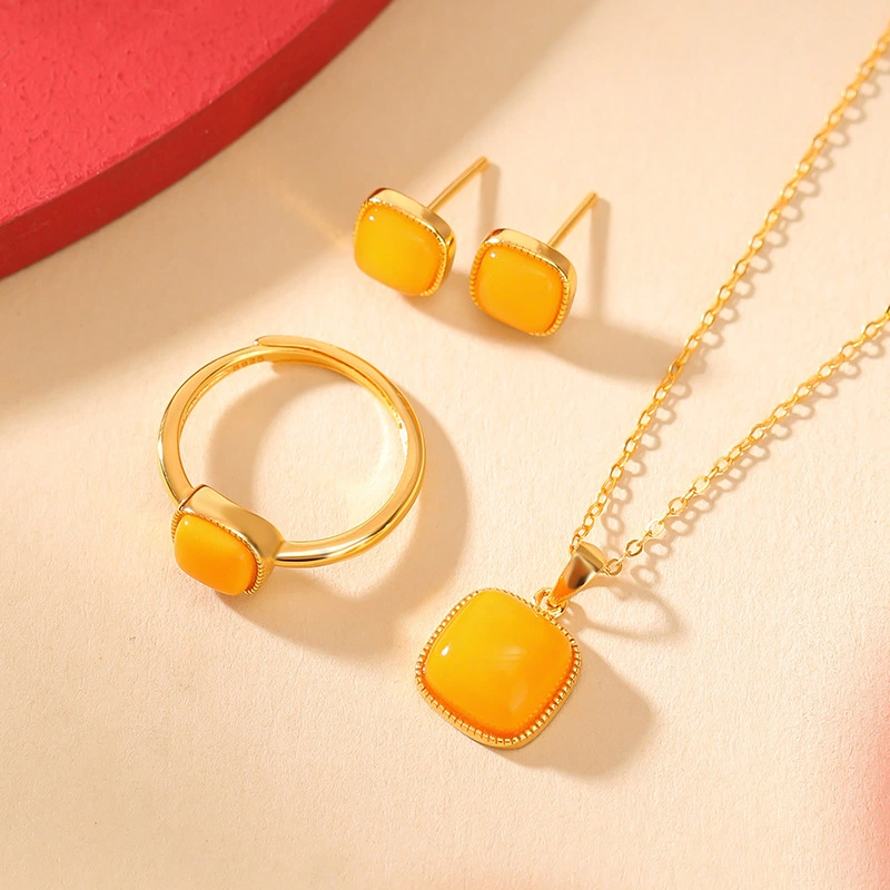 TerraDharma "Warmth Nurturing & Stress Relief" Simple Geometric Square Jewelry Set Made of Amber