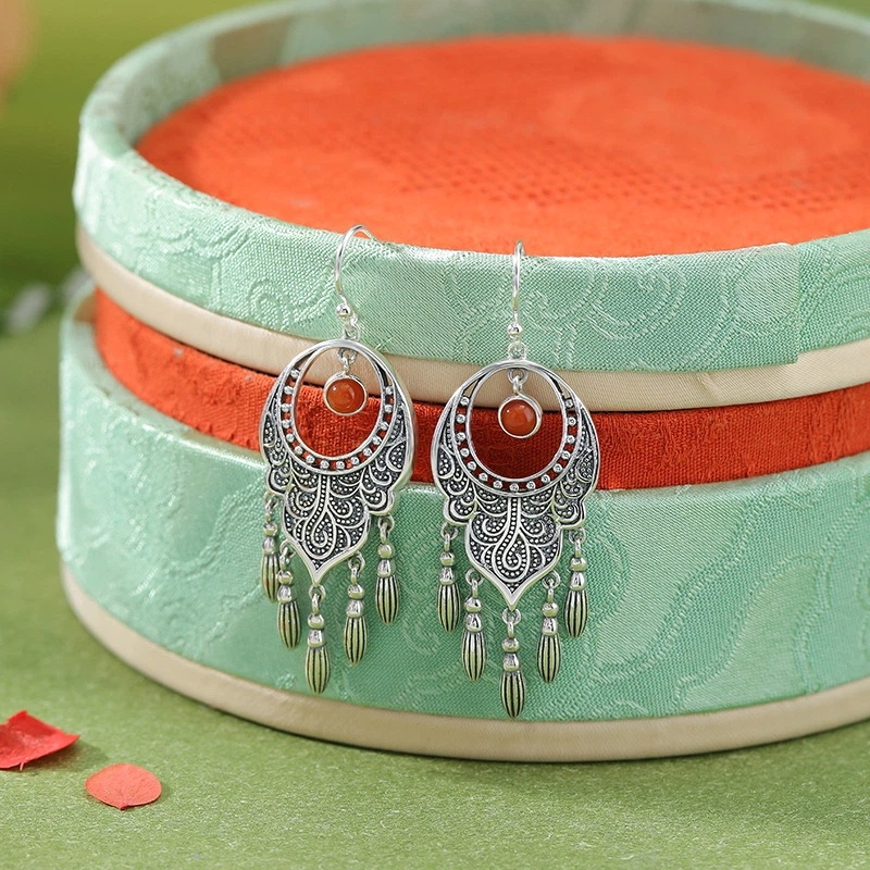 Retro pattern tassel earrings (with Natural Hetian Jade / Southern Red Agate)