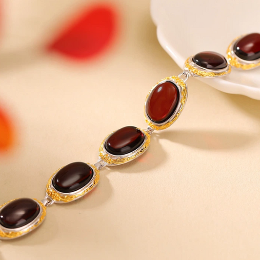 Natural Blood Amber Bracelet (with Silver-Gilded Tang Dynasty Scroll Grass Pattern)