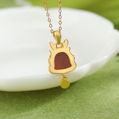 South Red Agate of Auspicious Dragon Pendant Nacklace