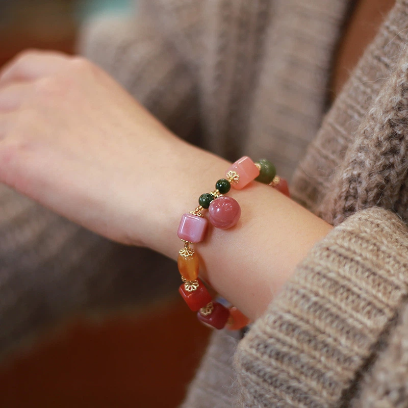 Natural Salt Source Agate Cube Bracelet (Candy-colored Multi-bead Bracelet)