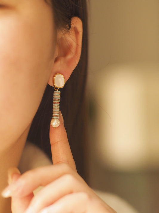 Mother-of-pearl vintage natural pearl tassel earrings
