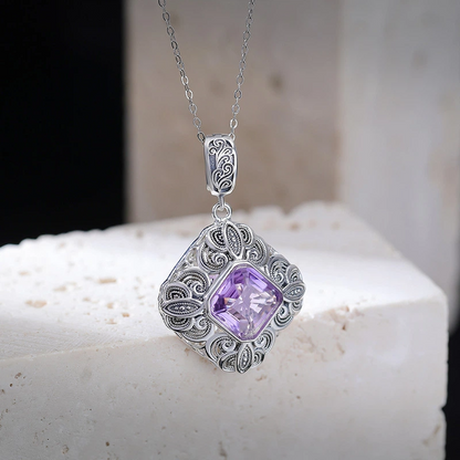 Amethyst & Scroll Pattern Rhombus Silver Pendant Nacklace