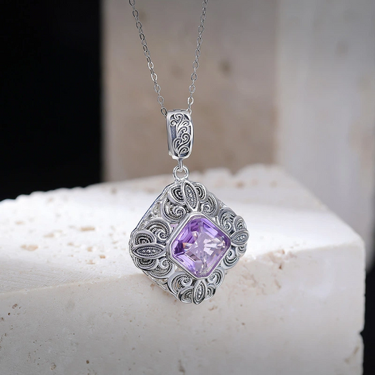 Amethyst & Scroll Pattern Rhombus Silver Pendant Nacklace