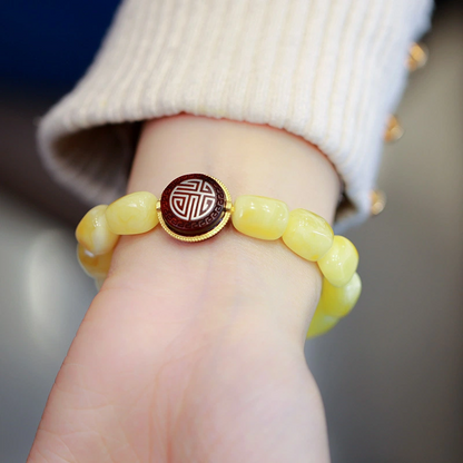 Natural Beeswax Bracelet (with Sandalwood Fortune Charm)
