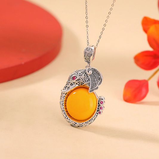 Nature Beeswax & Lucky Elephant Pendant Necklace