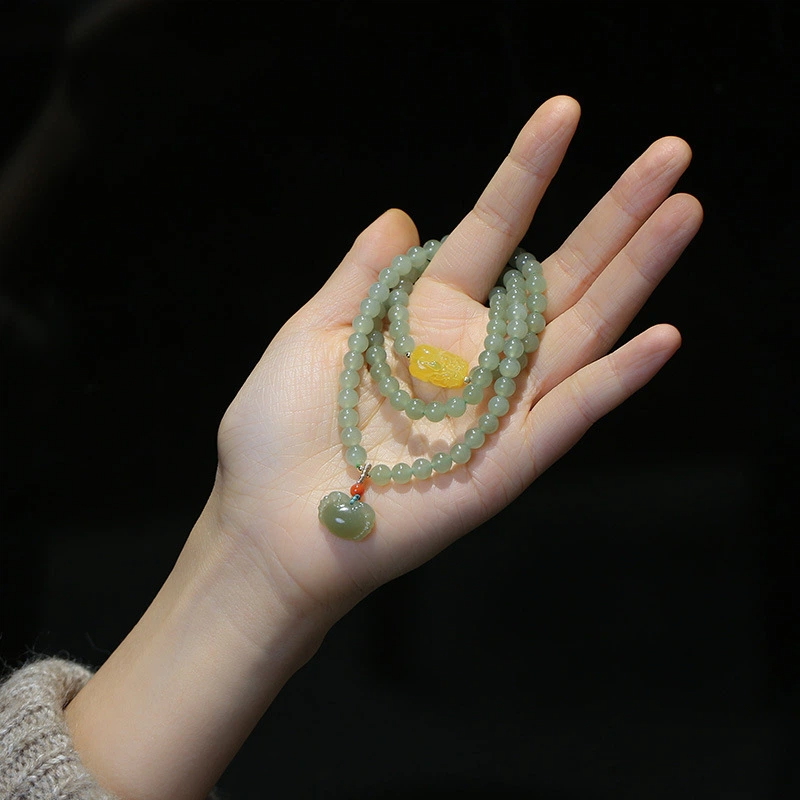 Natural Hetian Jade Bracelet (with Amber Pi Yao and Hetian Jade Crab Pendants)
