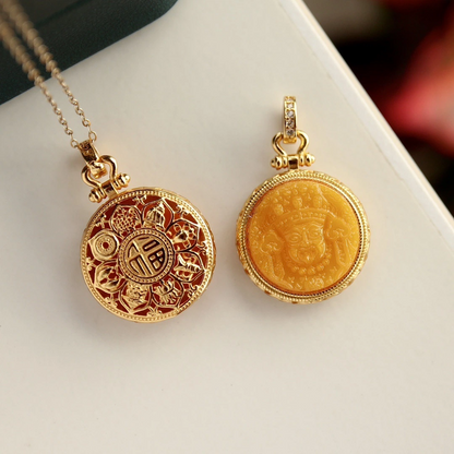 Natural Amber Zhaki Lamu Pendant