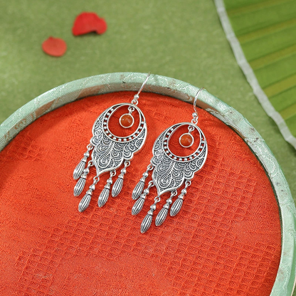 Retro pattern tassel earrings (with Natural Hetian Jade / Southern Red Agate)